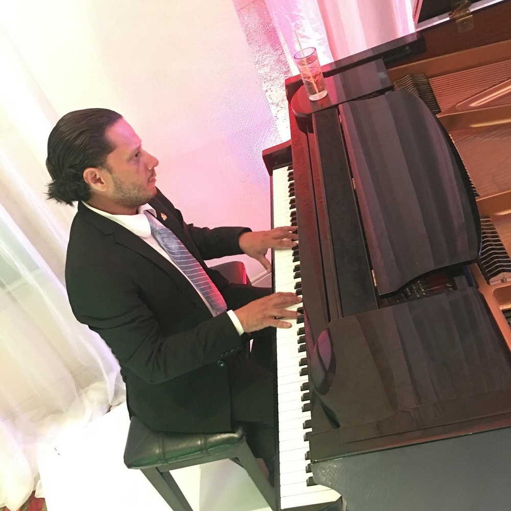 Meet your Posher, Cristian